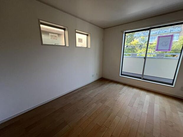 ご家族の温かい時間を演出するダイニングスペースです落ち着きのある雰囲気のダイニングスペースですキ