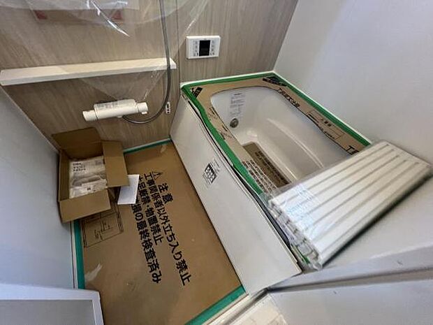 お風呂でほっとひといき1日の疲れを癒しましょうスタイリッシュな浴室で1日の疲れをゆったり癒されるのも