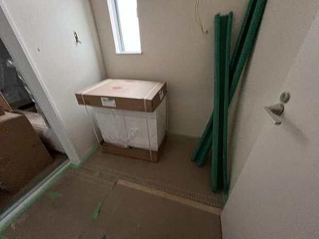 お天気を気にせずお洗濯ができ、室内干し可能です。