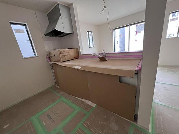 料理の時間が楽しくなるキッチンスペースです作業スペースが広く家事動線をゆったりと確保できるキッチン