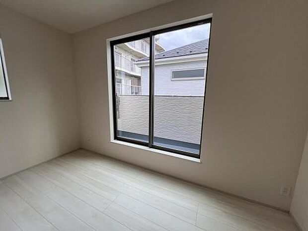 子供部屋にもちょうど良い大きさのお部屋です子供部屋や趣味の部屋など用途に合わせてお使いいただけます。