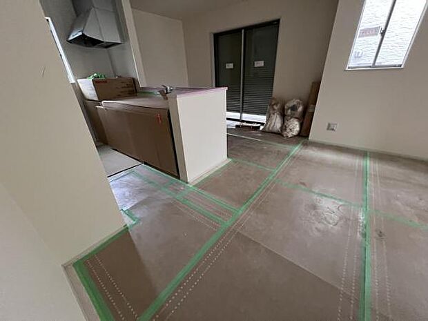 家族団らんの場所としてゆったりと居心地の良いリビングです明るい日差しが入る風通しの良いリビングですご