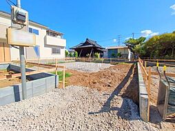 埼玉県三郷市彦糸1丁目