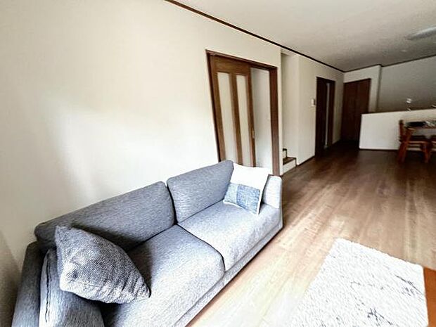 リビングダイニングになりますご家族そろっての素敵な空間になりそうですね暖かな日差しが差し込むリビング