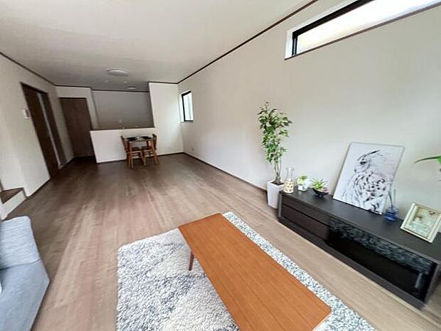 ご家族の温かい時間を演出するダイニングスペースです落ち着きのある雰囲気のダイニングスペースですキ