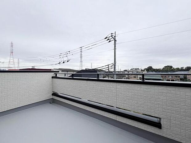 お洗濯ものを気持ち良く太陽の光で干せるのが嬉しいですね。