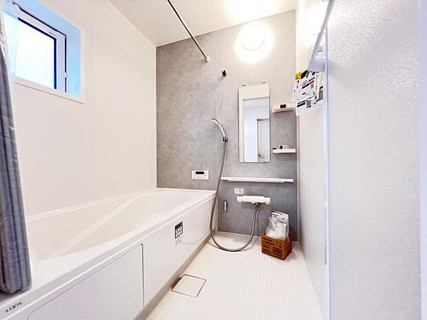 お風呂でほっとひといき。1日の疲れを癒しましょう。