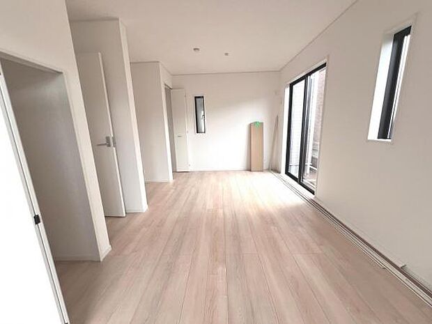 子供部屋や趣味の部屋など用途に合わせてお使いいただけます。