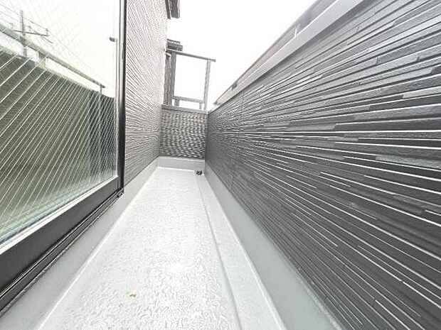 お洗濯ものを気持ち良く太陽の光で干せるのが嬉しいですね。