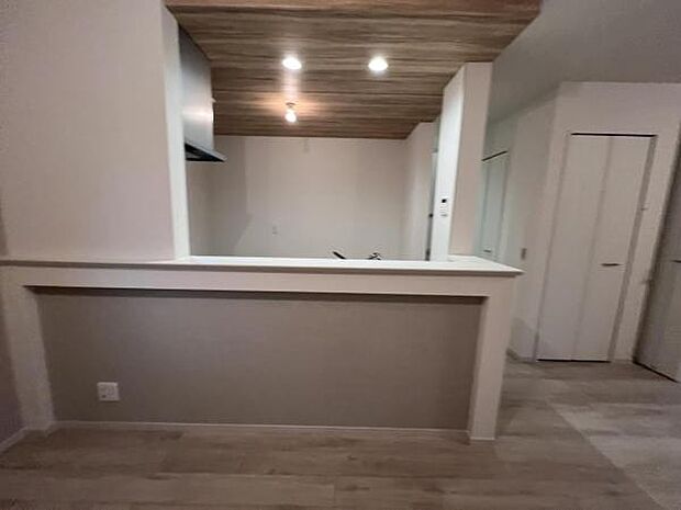 ご家族の温かい時間を演出するダイニングスペースです落ち着きのある雰囲気のダイニングスペースですキ