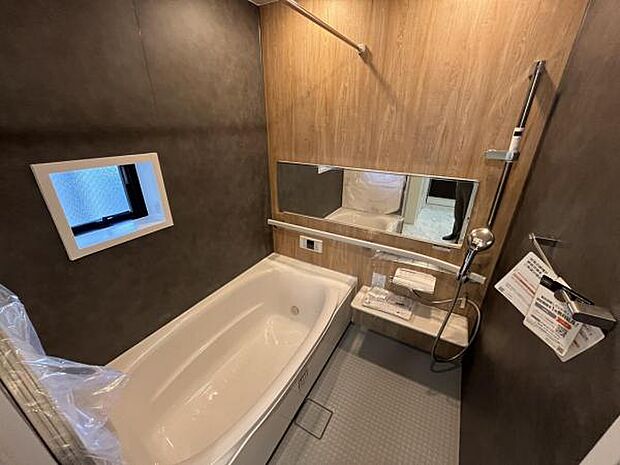 お風呂でほっとひといき。1日の疲れを癒しましょう。