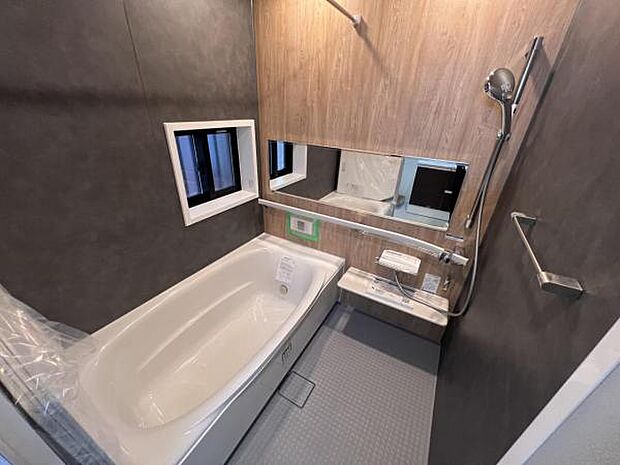 お風呂でほっとひといき。1日の疲れを癒しましょう。