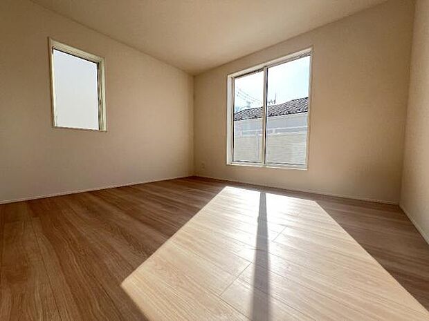 子供部屋にもちょうど良い大きさのお部屋です。