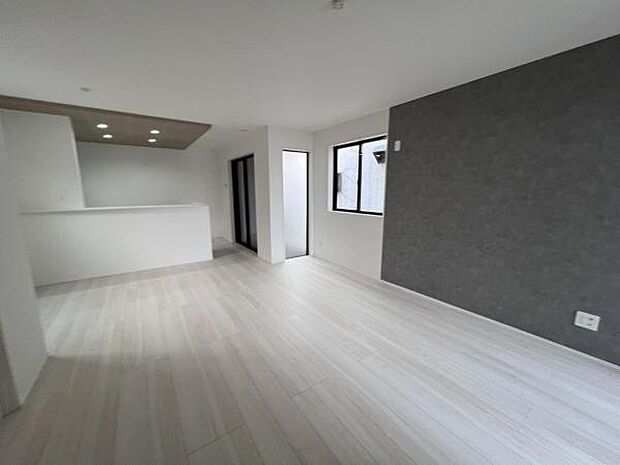 ご家族の温かい時間を演出するダイニングスペースです落ち着きのある雰囲気のダイニングスペースですキ