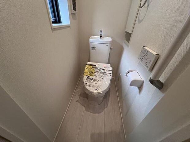 ほっと安らげるトイレ空間です。