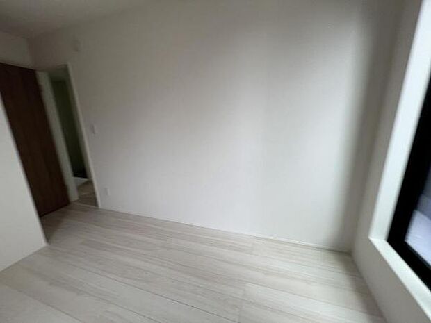 子供部屋にもちょうど良い大きさのお部屋です子供部屋や趣味の部屋など用途に合わせてお使いいただけます。