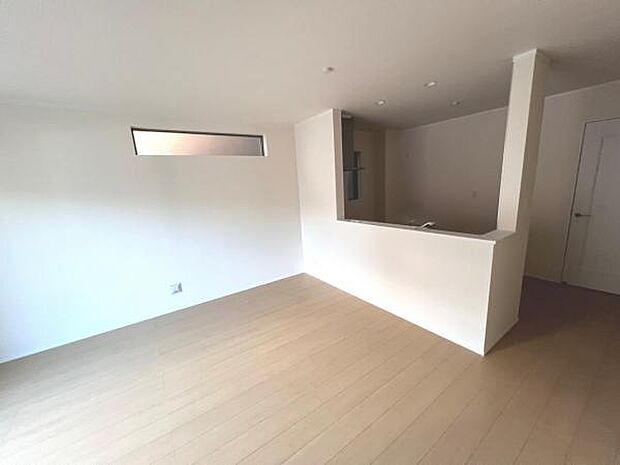 ご家族の温かい時間を演出するダイニングスペースです。