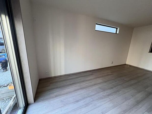 家族団らんの場所としてゆったりと居心地の良いリビングです明るい日差しが入る風通しの良いリビングですご