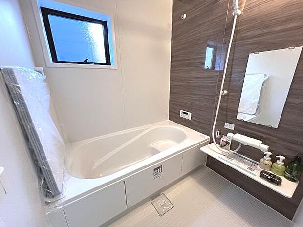 お風呂でほっとひといき。1日の疲れを癒しましょう。