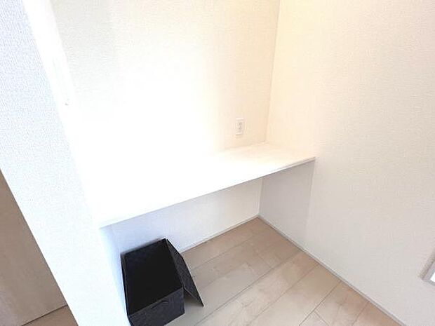 造作カウンターです。