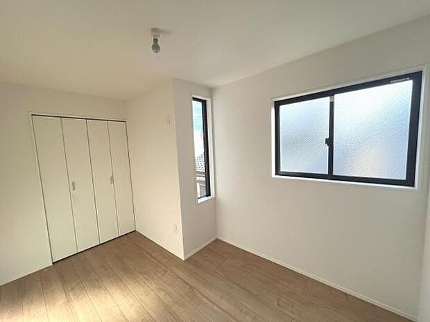 子供部屋にもちょうど良い大きさのお部屋です。