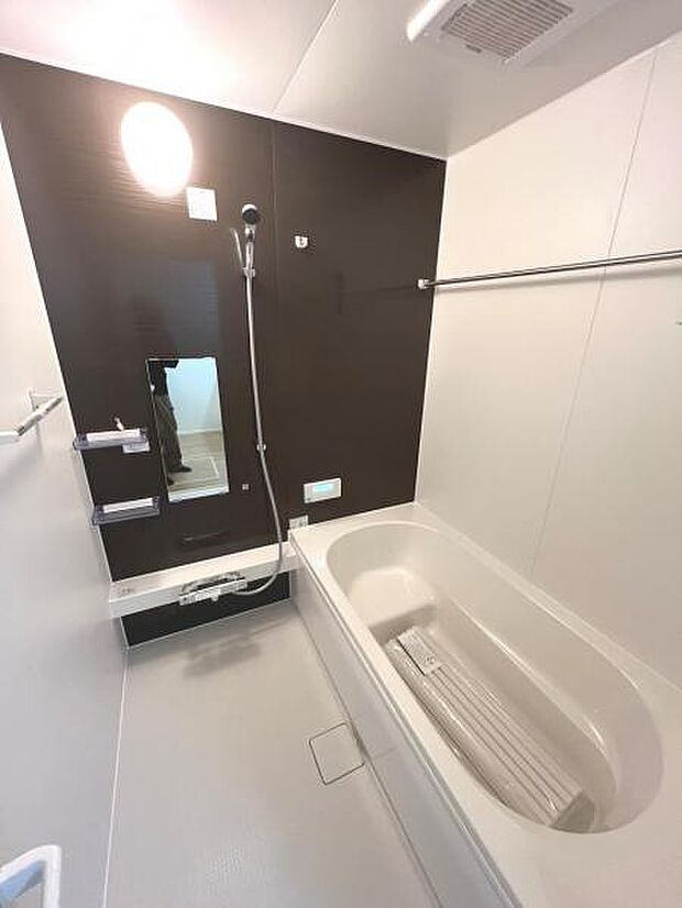 お風呂でほっとひといき。1日の疲れを癒しましょう。