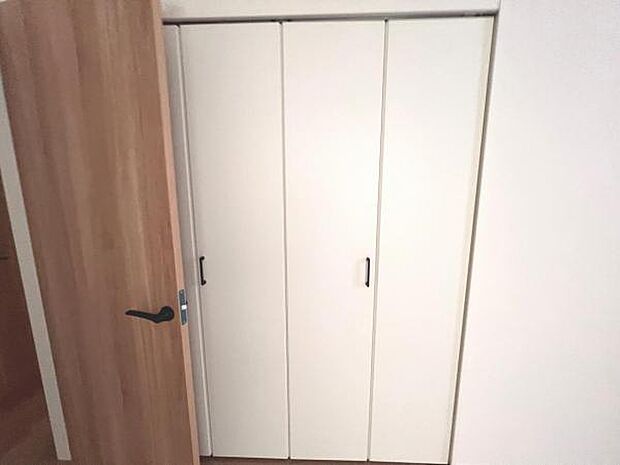 収納豊富な間取りで、室内もスッキリ快適です。