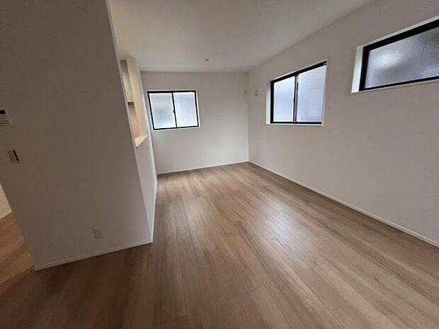 ご家族の温かい時間を演出するダイニングスペースです落ち着きのある雰囲気のダイニングスペースですキ