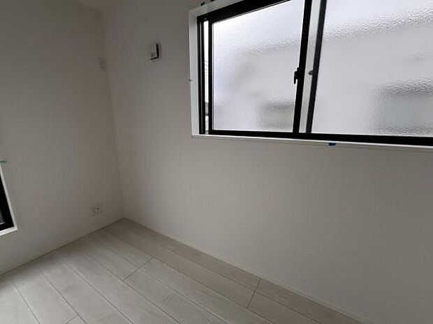 子供部屋にもちょうど良い大きさのお部屋です子供部屋や趣味の部屋など用途に合わせてお使いいただけます。