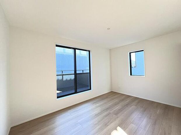 子供部屋にもちょうど良い大きさのお部屋です。