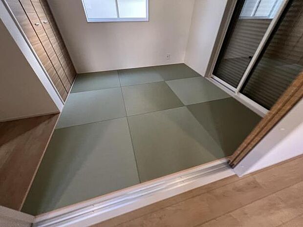 和室スペースです畳のお部屋は寛げる空間ですね一部屋あるとうれしい和室。客間、晩酌、家族団らんなど色々