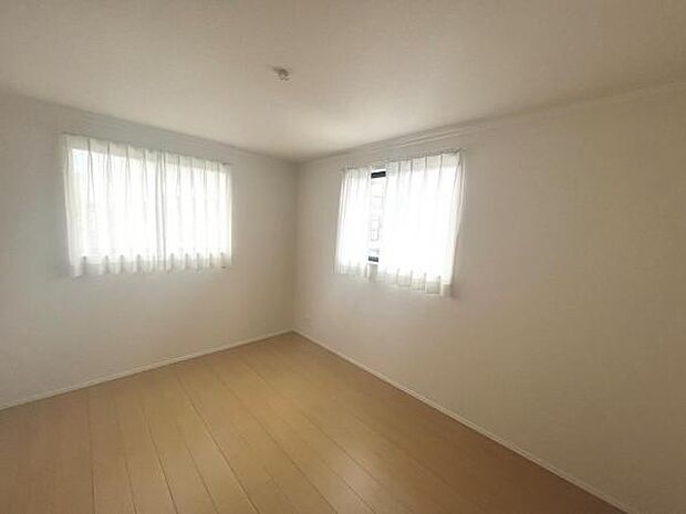 子供部屋や趣味の部屋など用途に合わせてお使いいただけます。