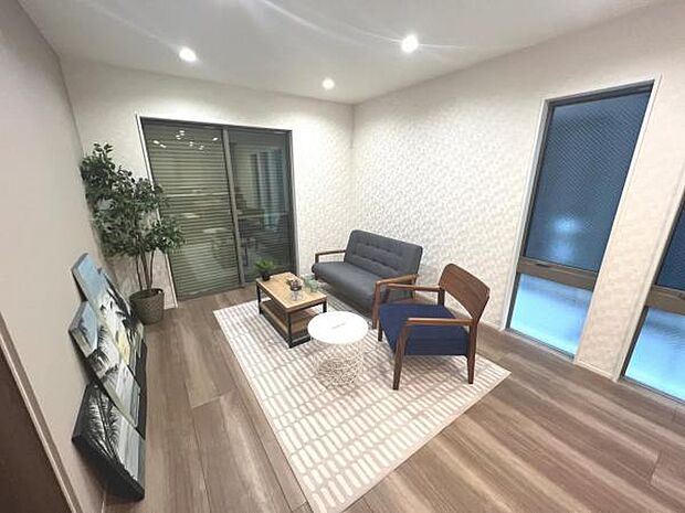 リビングダイニングになります。ご家族そろっての素敵な空間になりそうですね。