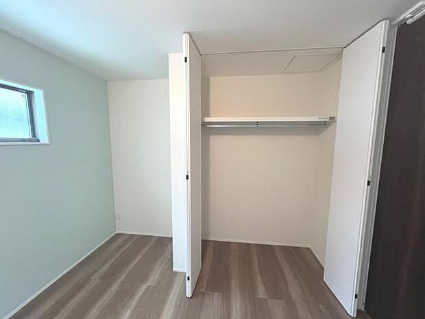 子供部屋や趣味の部屋など用途に合わせてお使いいただけます。