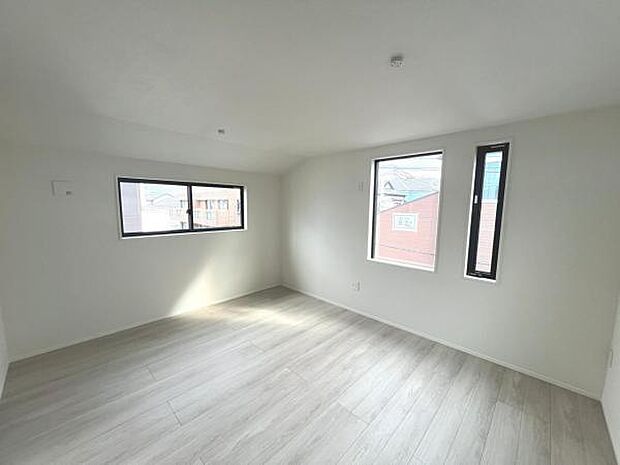 子供部屋にもちょうど良い大きさのお部屋です。