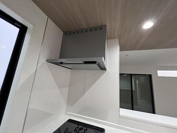 料理の時間が楽しくなるキッチンスペースです作業スペースが広く家事動線をゆったりと確保できるキッチン