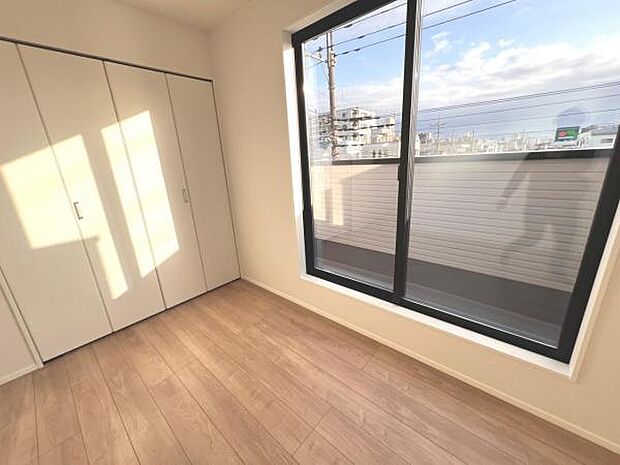 子供部屋にもちょうど良い大きさのお部屋です。