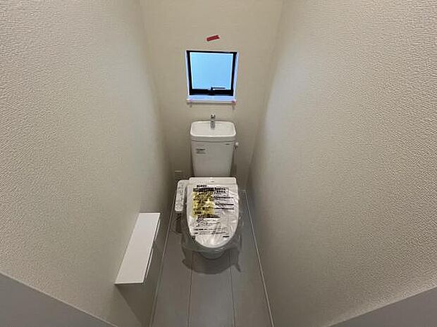 ほっと安らげるトイレ空間です。