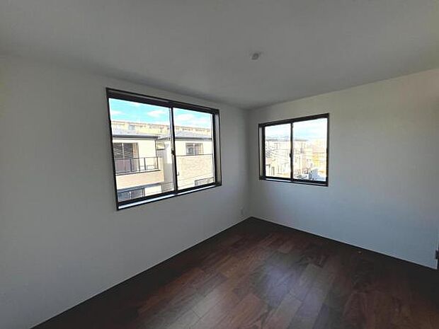 子供部屋にもちょうど良い大きさのお部屋です。