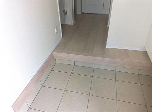 いつも気持ちよくご家族を迎えられる玄関です。