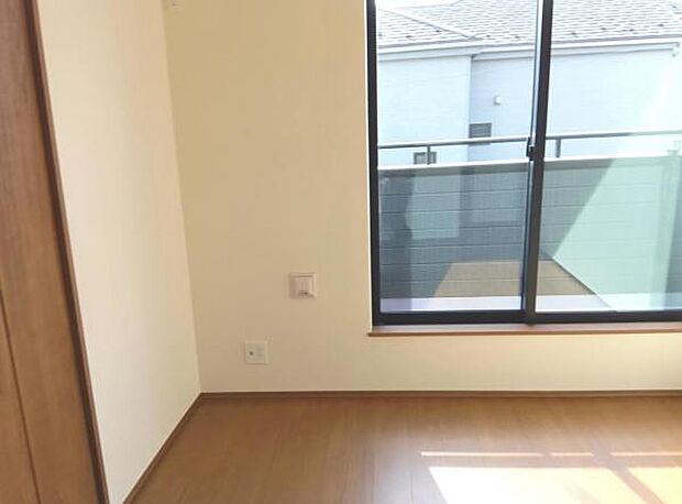 子供部屋にもちょうど良い大きさのお部屋です。