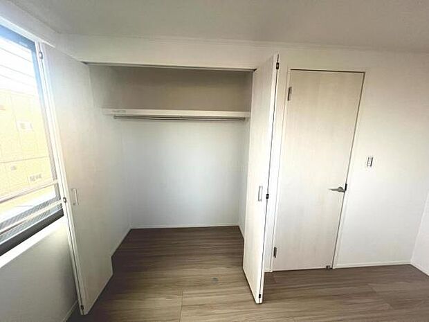 子供部屋や趣味の部屋など用途に合わせてお使いいただけます。