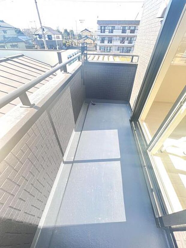 お洗濯ものを気持ち良く太陽の光で干せるのが嬉しいですね。