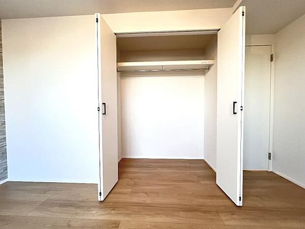 子供部屋や趣味の部屋など用途に合わせてお使いいただけます。