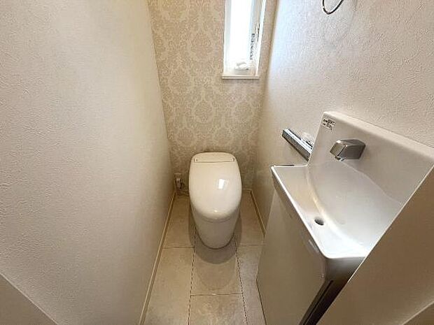 ほっと安らげるトイレ空間です。