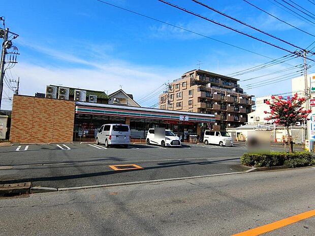 セブン-イレブン 川口朝日3丁目店まで約390m(徒歩5分)