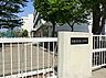 周辺：新座市立第二中学校　徒歩7分（約500m)