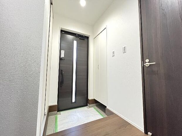 いつも気持ちよくご家族を迎えられる玄関です。