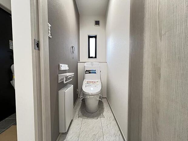 ほっと安らげるトイレ空間です。