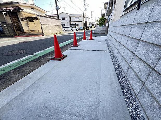 お庭スペースは、ガーデニングやお子様との外遊びなど多彩な用途でお楽しみいただけます。